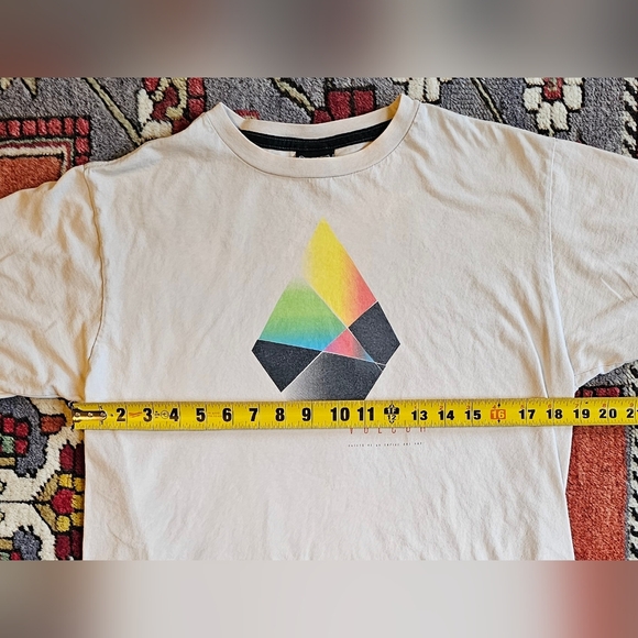 Thrasher and Volcom Graphic Tees EUC - M - Picture 10 of 12